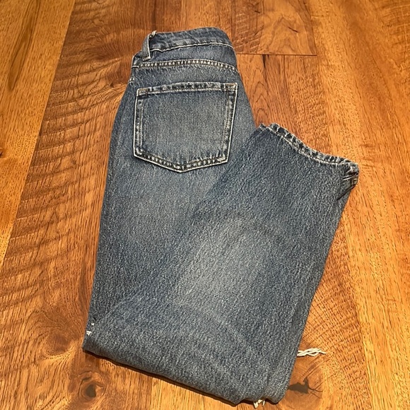 Garage Woman’s Ripped Mom Jeans Size 25 - Picture 1 of 7